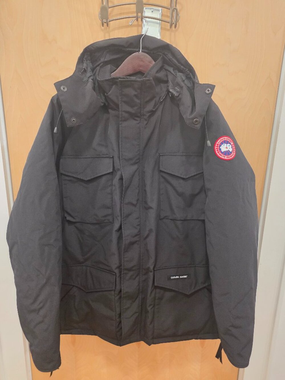 Canada Goose Constable Parka  - Medium (Fits like L) -  Black - New With Tags